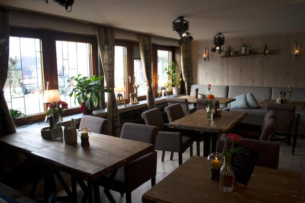 Hotel Restaurant Tomahawk Baiersbronn Exterior foto